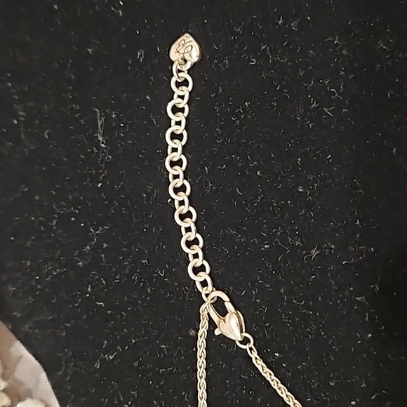 Brighton Necklace - Picture 5 of 14